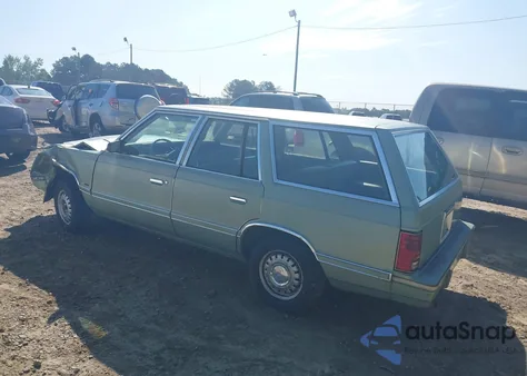 1981 Plymouth Reliant Custom из США, поврежденный, VIN 1P3BK49D0BF241394